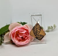 Image 2 of Enamel Pendant - Floral Nature Lover (EJ062)