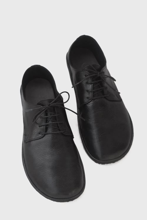 Image of Plain Toe Derby in Veg-tanned Lustrous Black