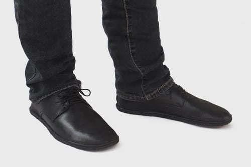 Image of Plain Toe Derby in Veg-tanned Lustrous Black