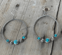 Image 3 of Hold The Reign Earrings