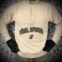 NUR LIVE: Pöbel Sports Zip Neck Front Logo Heather Grey Unisex