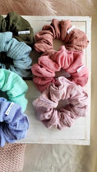 Image 5 of Double cloth // soft scrunchies