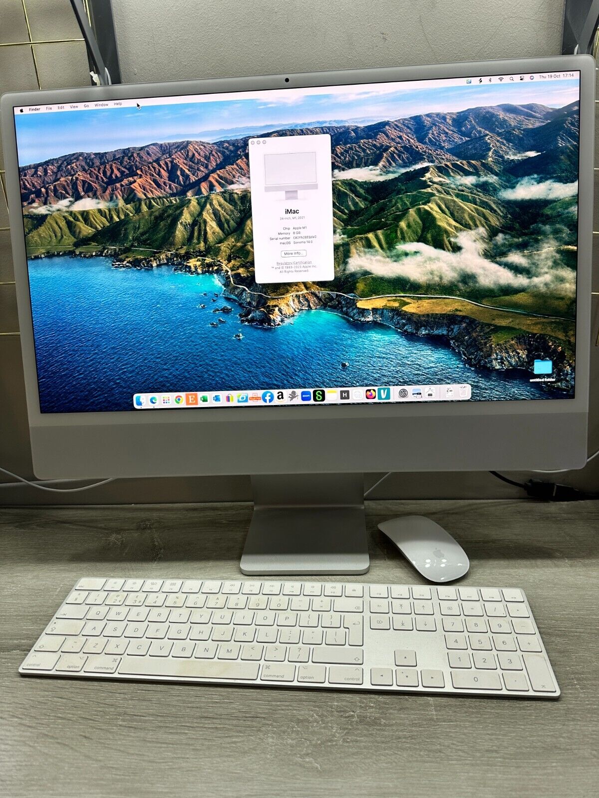 iMac 24‑inch with Apple M1 chip 8GB/512GB SSD Drive (Silver 