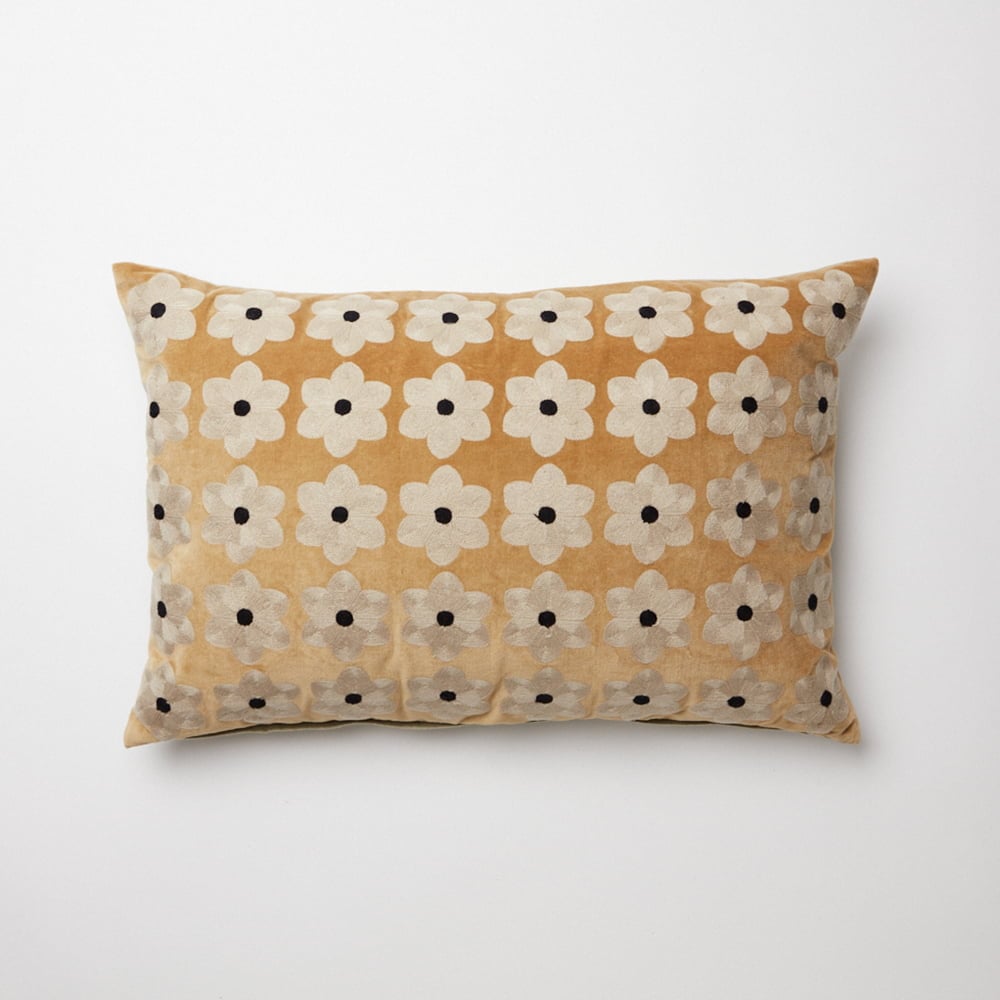 Image of Coussin - velours et lin Beige champagne