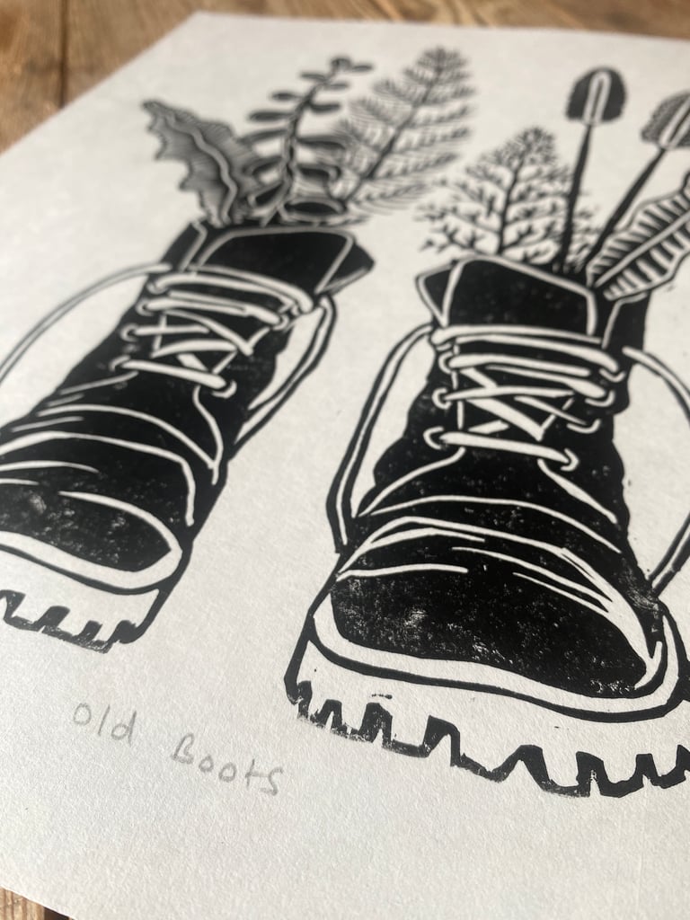 Old boots Image 4