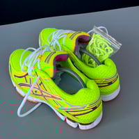 Image 2 of size: us6 uk4 eu37 cm23 