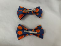 Image 3 of Orange Star Hair Bow