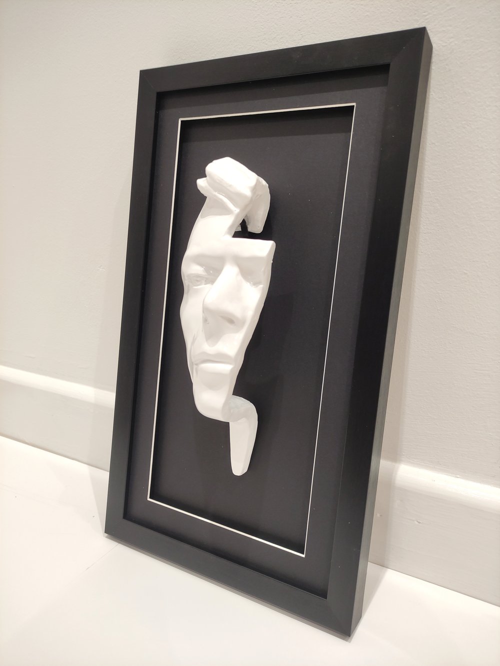 White Resin 'Flash' Gloss - David Bowie Sculpture
