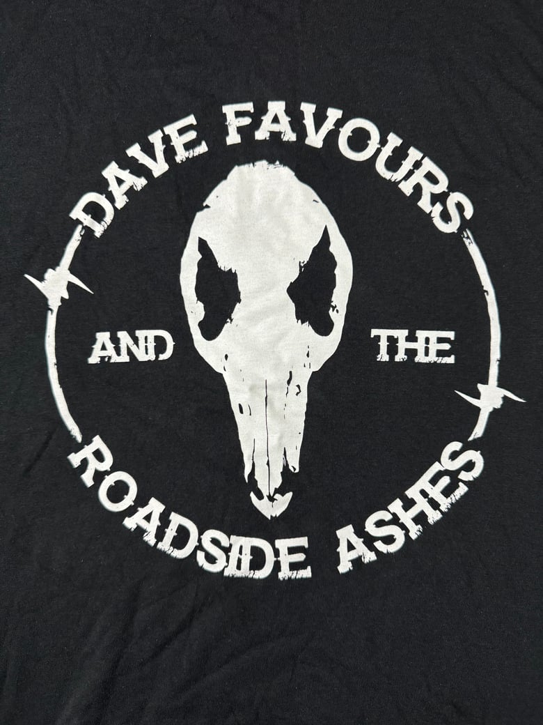 Image of Dave Favours & The Roadside Ashes - Kangaroo Skull T-shirt