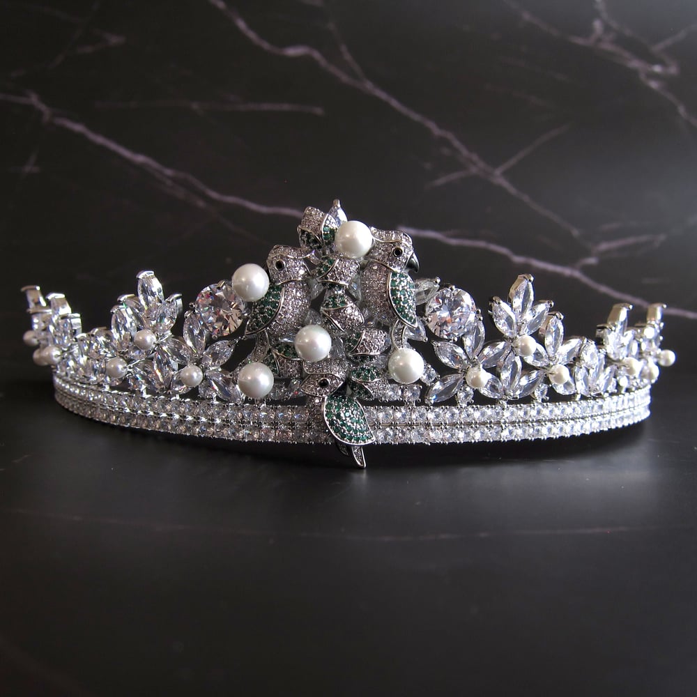 Image of Birds of a Feather tiara