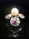 EDWARDIAN 18CT YELLOW GOLD NATURAL RUBY OLD CUT DIAMOND PEARL CLUSTER RING