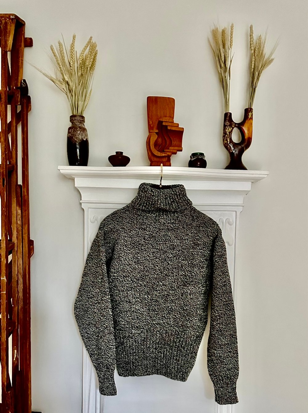 THE OUTSIDER ROLLNECK 