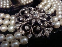 Image 2 of EDWARDIAN VICTORIAN 18CT SILVER HUGE DIAMOND 3-3.20ct CULTURED PEARL 5 STRAND NECKLACE