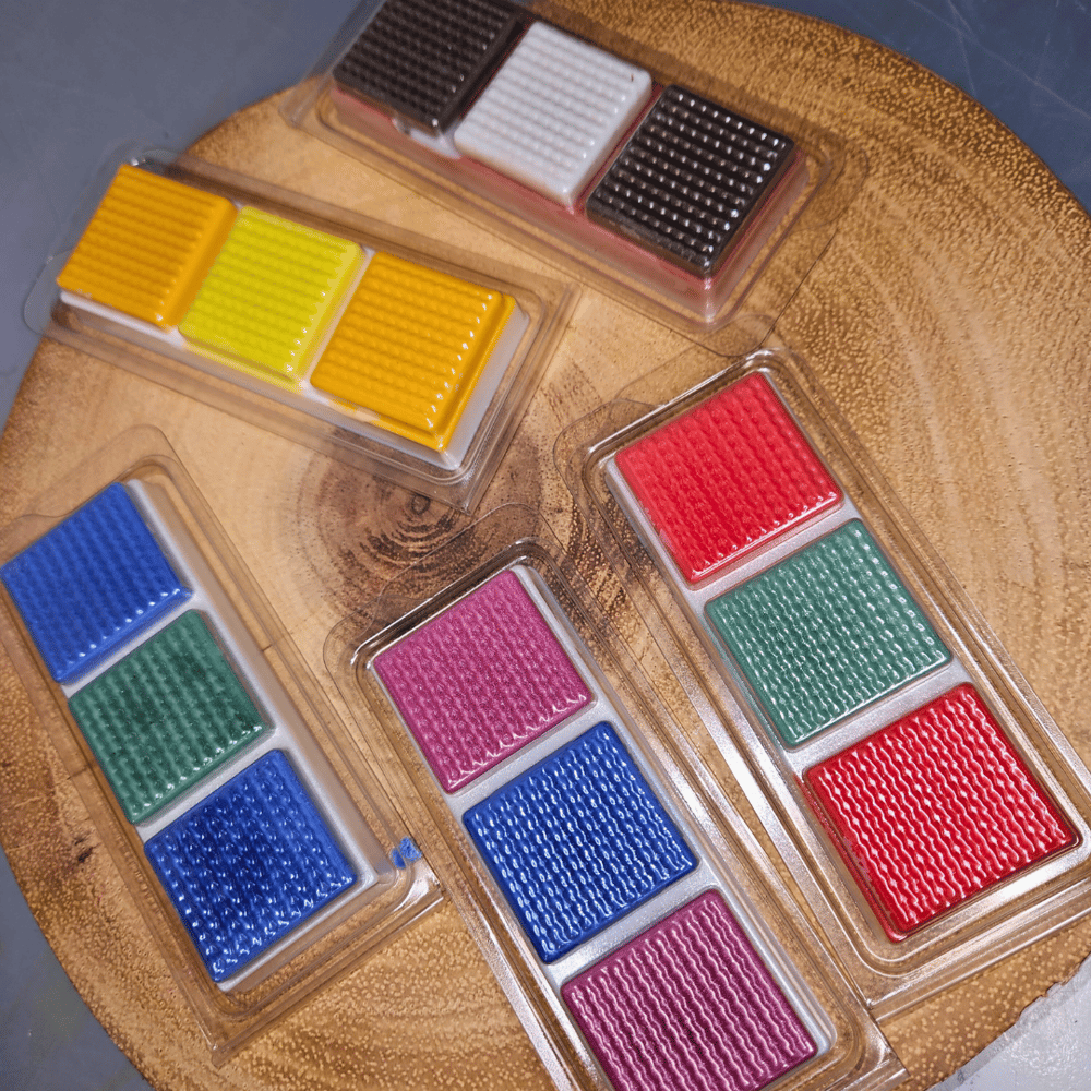Image of Cosy Knit Clamshell Christmas Snapbar Wax Melts 