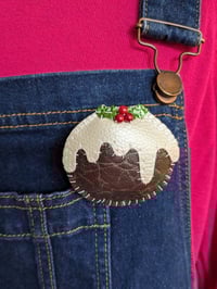 Image 2 of Figgy Pudding Christmas Brooch