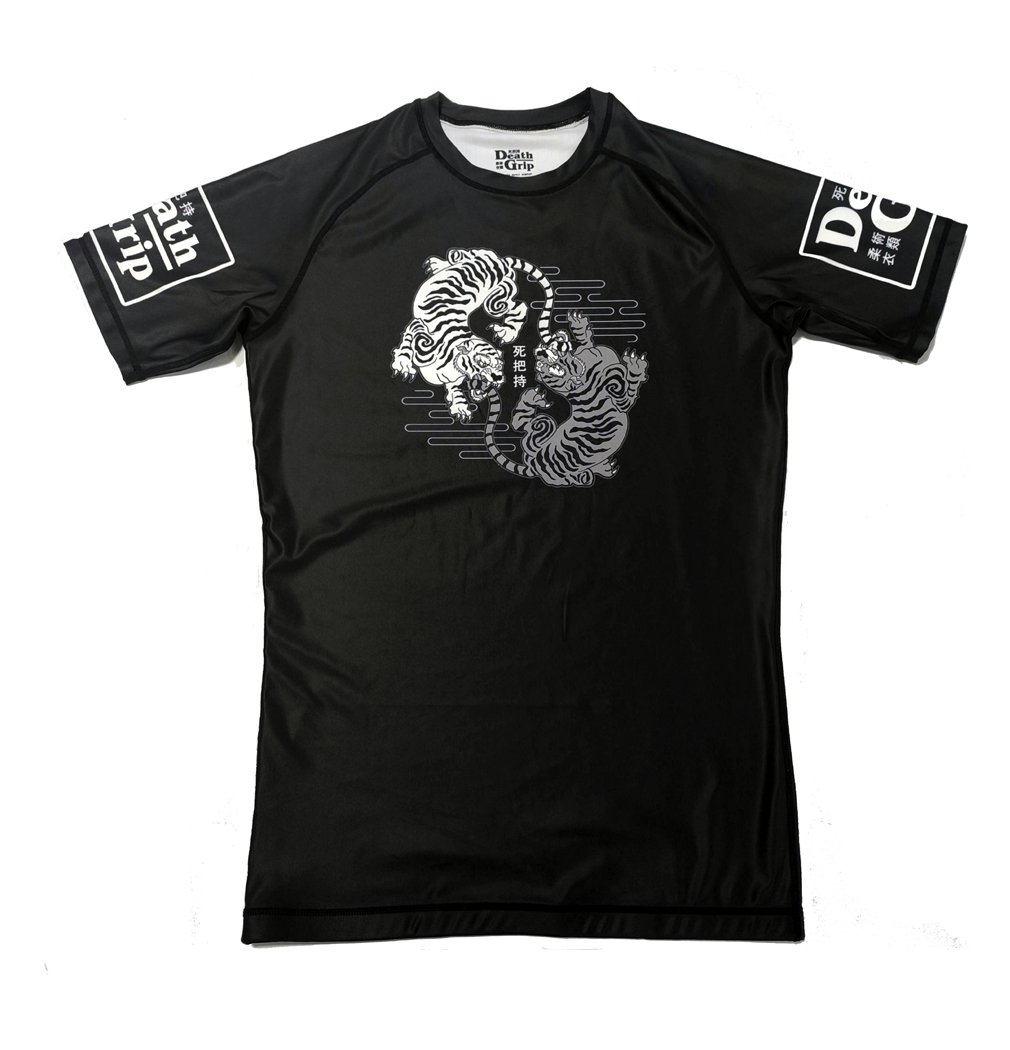 Image of 'Fighting Tigers' rashguard.