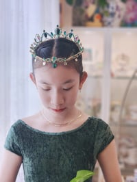 Image 2 of Pre-order Esmeralda Tiara