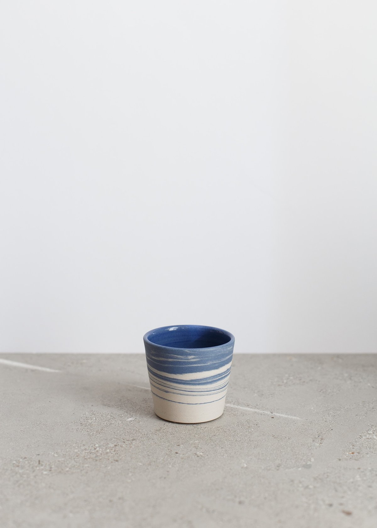 Image of Blue marble cup n°15