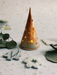 Image 1 of Cone Tealight holder 