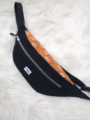 Image of Harvest Mushroom Crossbody Bag
