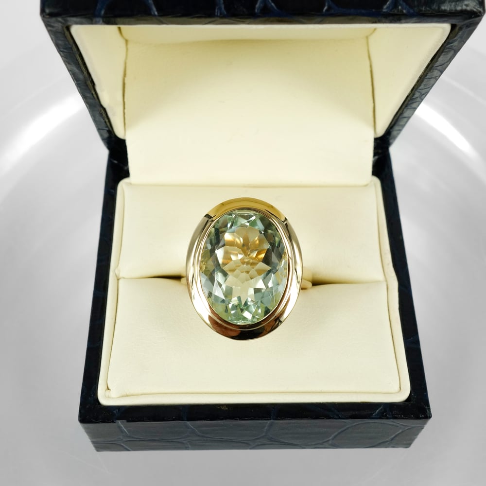 Image of 9ct yellow gold large mint topaz cocktail ring. PJ6014