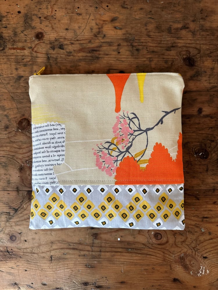 Image of Pochette carrée Valériane