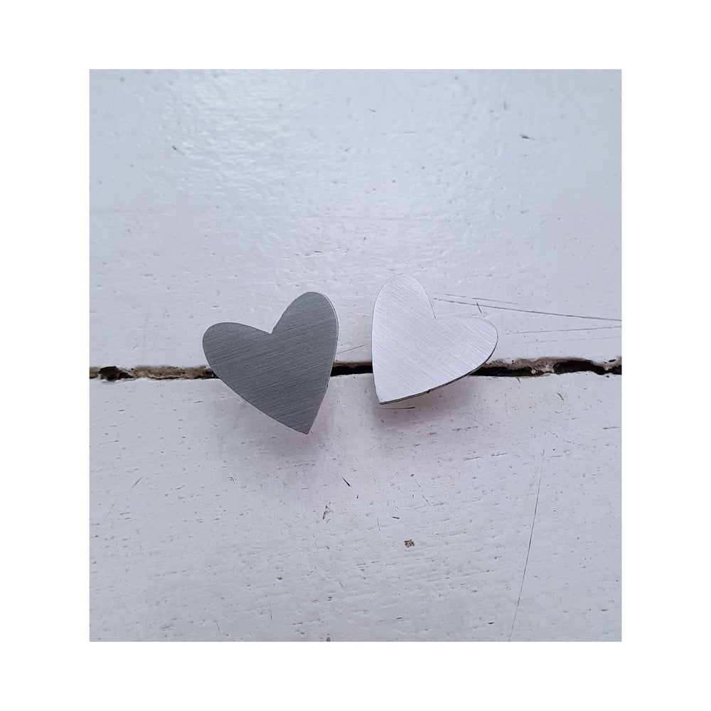 mini INOX uhani SRCE // mini INOX HEART earrings