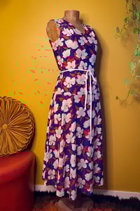 Image 3 of Vintage Midi dress (red and blue floral)  XS-M