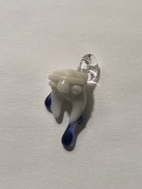 crying toof