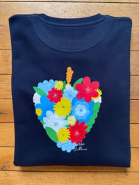 Image 2 of SWEAT bleu Flower Love - THE SIMONES X LA VILLE ET LES NUAGES 