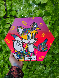 Image 2 of Sonic and tails glich canvas