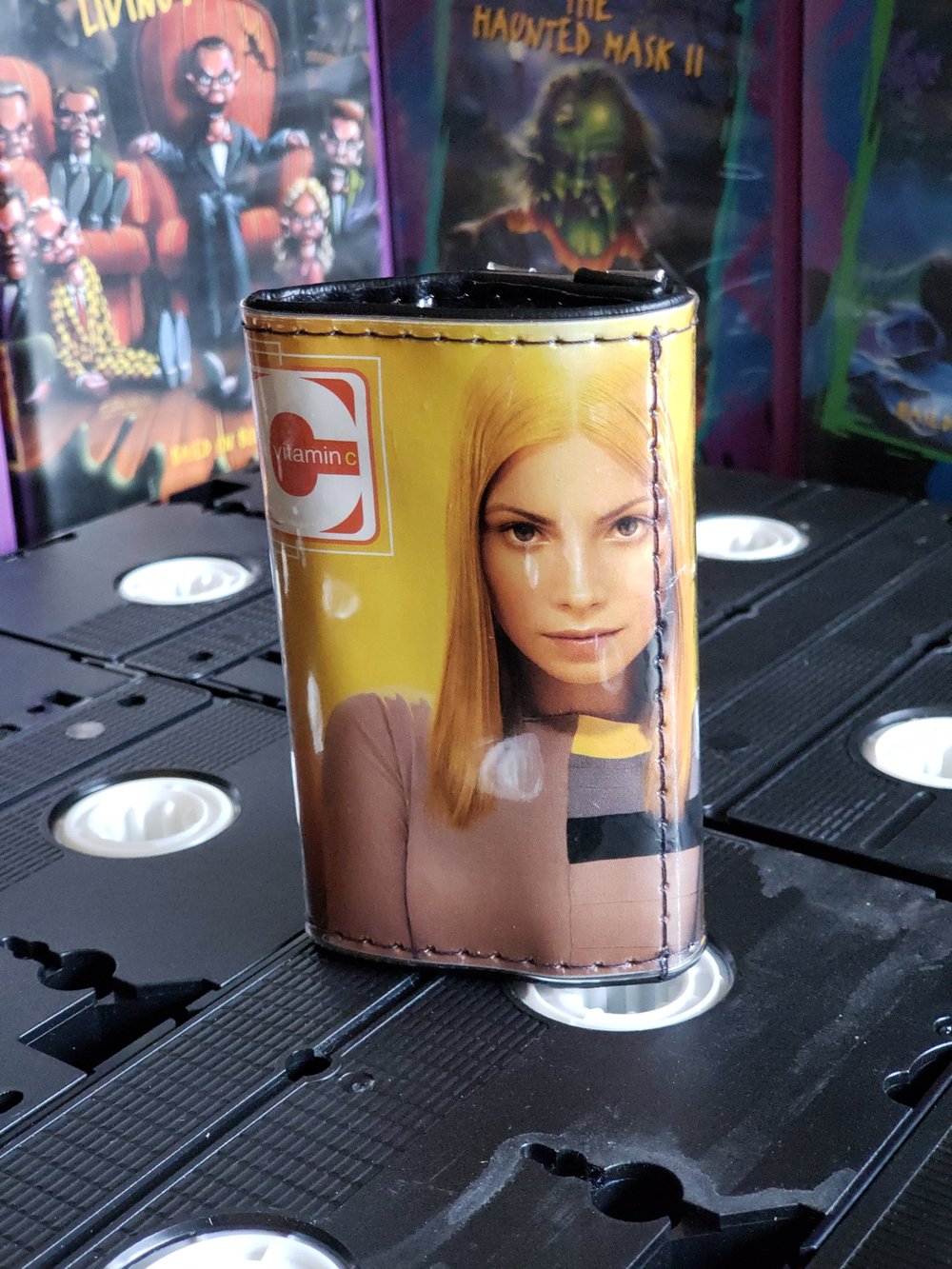 Image of Vitamin C card wallet