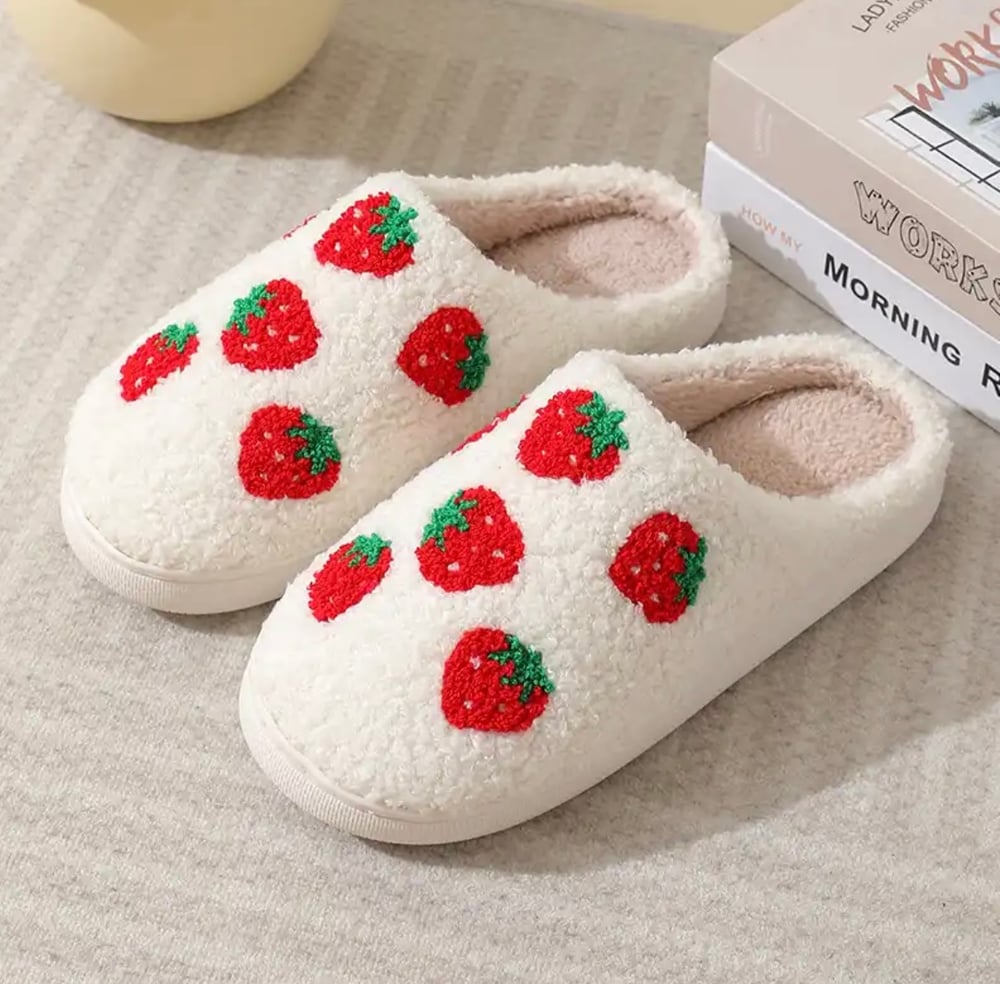 Image of Strawberry slippers 🍓 