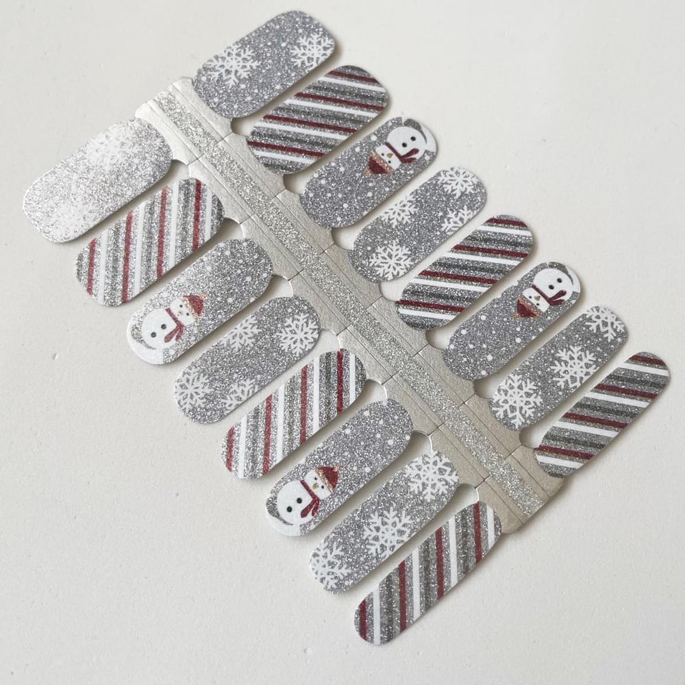 CHRISTMAS COLLECTION // Frosty