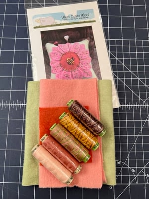 Image of Summer's Day Kit Including Thread