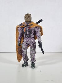 Image 4 of Reptilian Commando