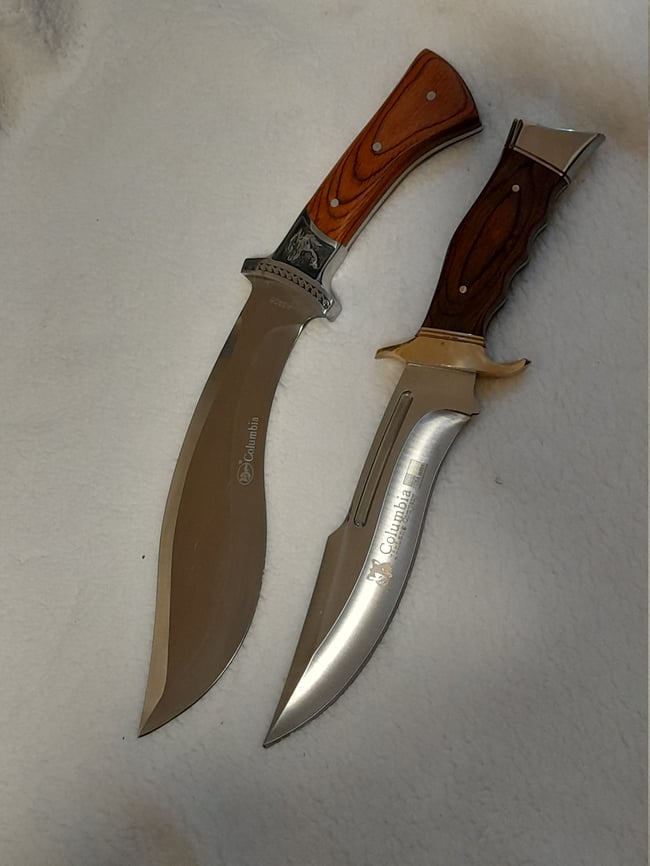 Gift SET 2 knives - 1 Kukri Knife and 1 Hunting Large Bowie Knife