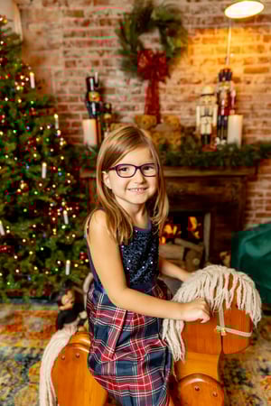 Image of "Old World Christmas" - 2023 Christmas Sessions