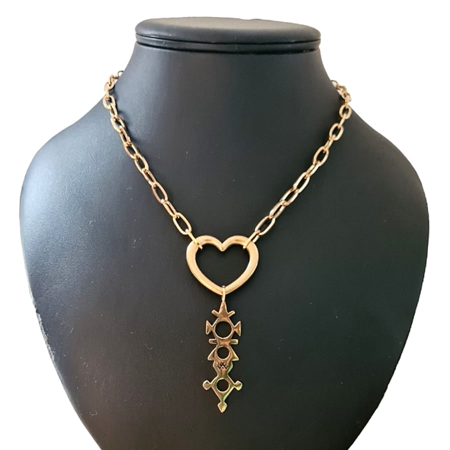 Image of LOVE MORE KRIPKRIP NECKLACE BY BERBERISM 