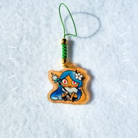 Image 2 of Tiger Lily Cookie Phone Charm