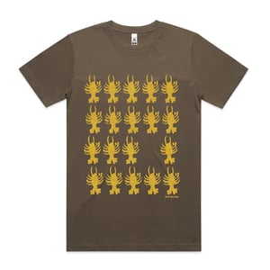 Kōura Kōura Tee