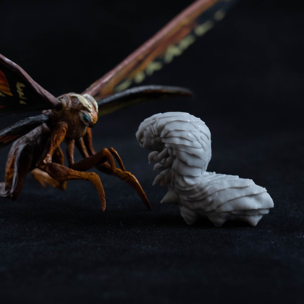 Titanic Larva