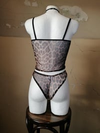 Image 4 of Mesh Top Leo