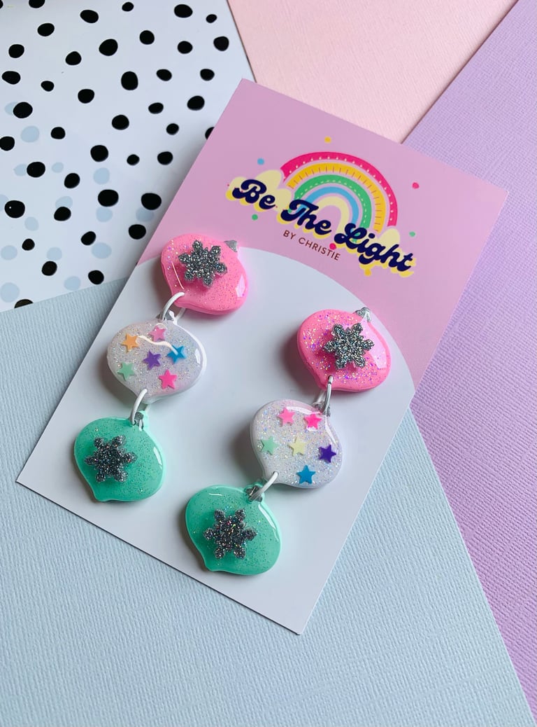 TRIO BAUBLES - PINK WHITE GREEN