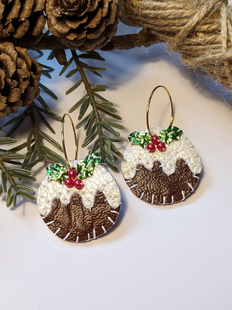 Image of Christmas Pudding Earrings