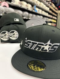 Image 1 of New Era 59Fifty Black- White ‘Stros 35yrs