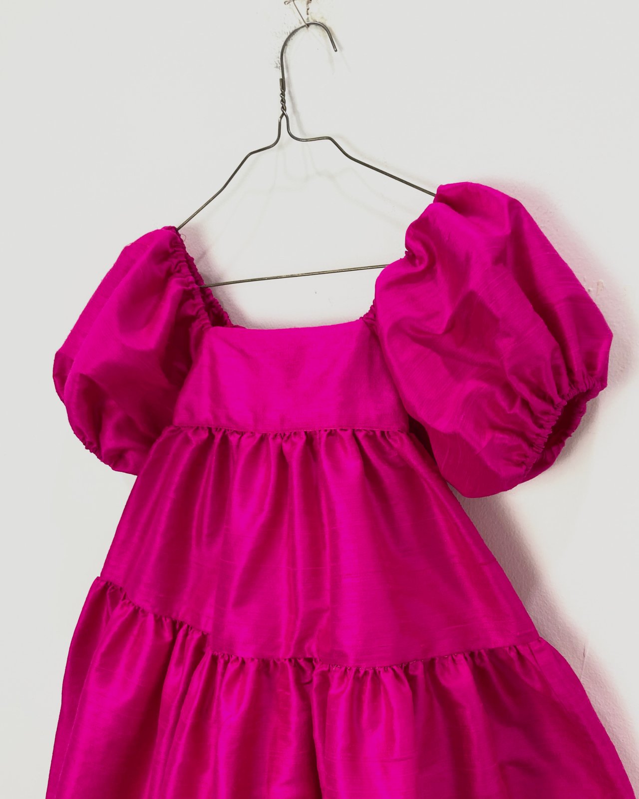 wolfechild — puff sleeve meadow dress - fuchsia