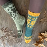 Image 2 of Patron chaussettes Squirrel socks