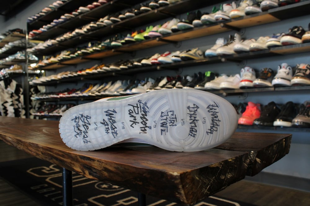DUNK LOW SE "NY vs NY" *USED*