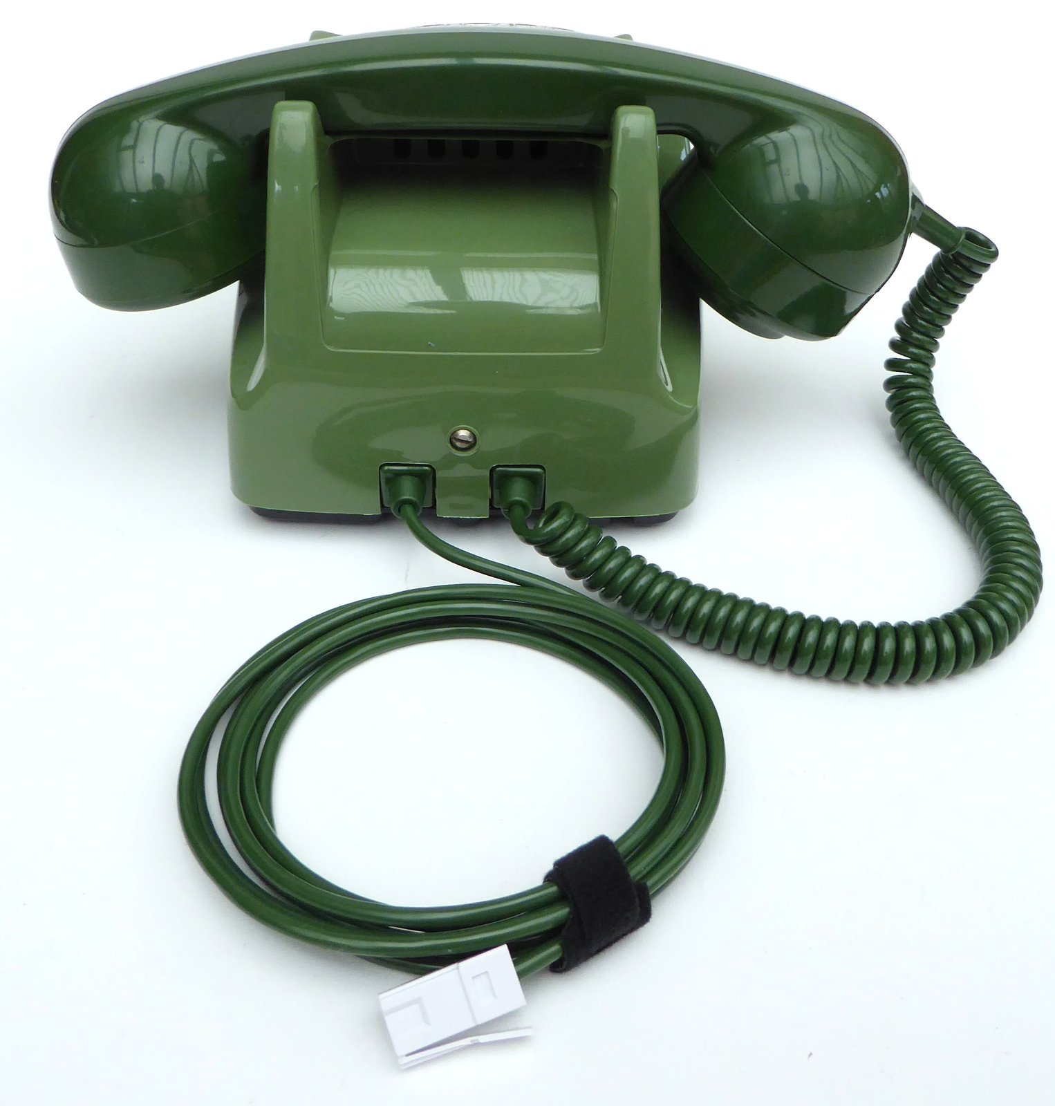 Vintage green newest telephone